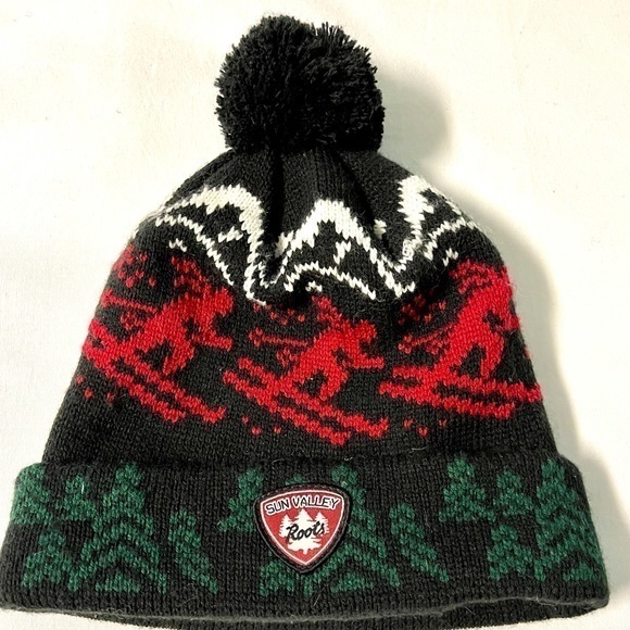 Roots Sun Valley Winter Unisex Pom Pom Winter Beanie Hat - Picture 1 of 5